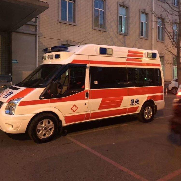 盘山夜间租赁救护车护送病人转院：安全转运的 8 大核心注意事项