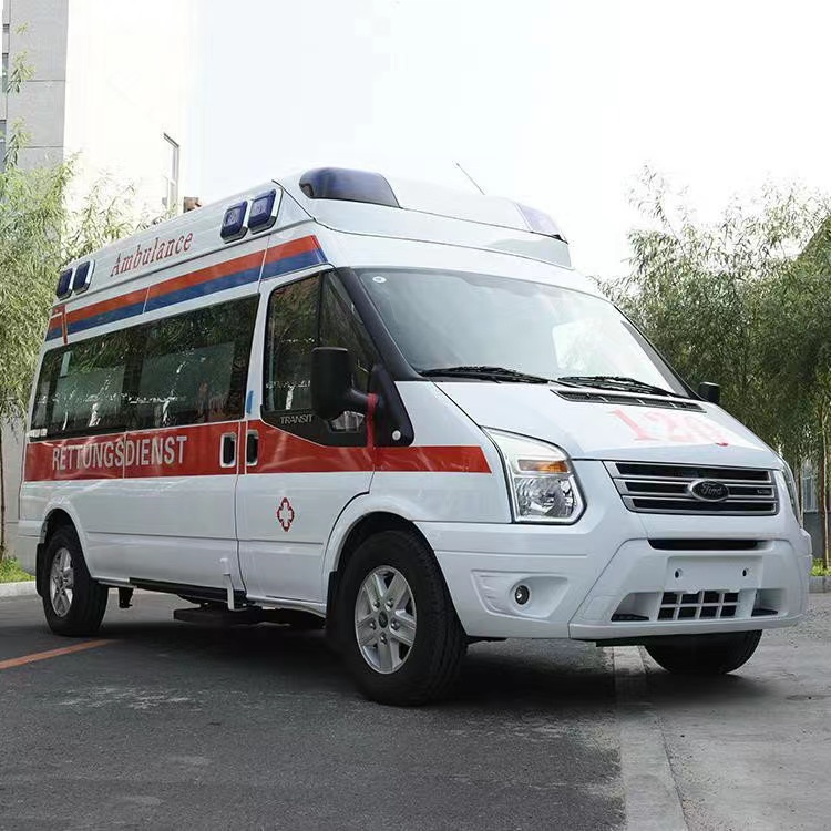 盘山行动不便者长途救护车租赁：安全转运的核心注意事项​